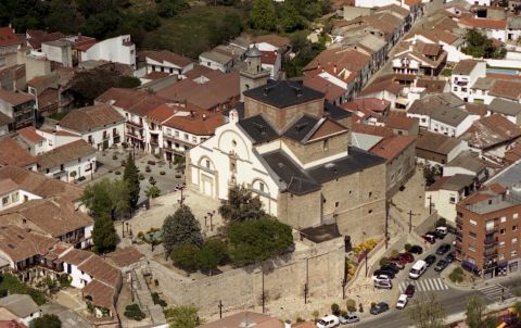 Vista aérea de la iglesia